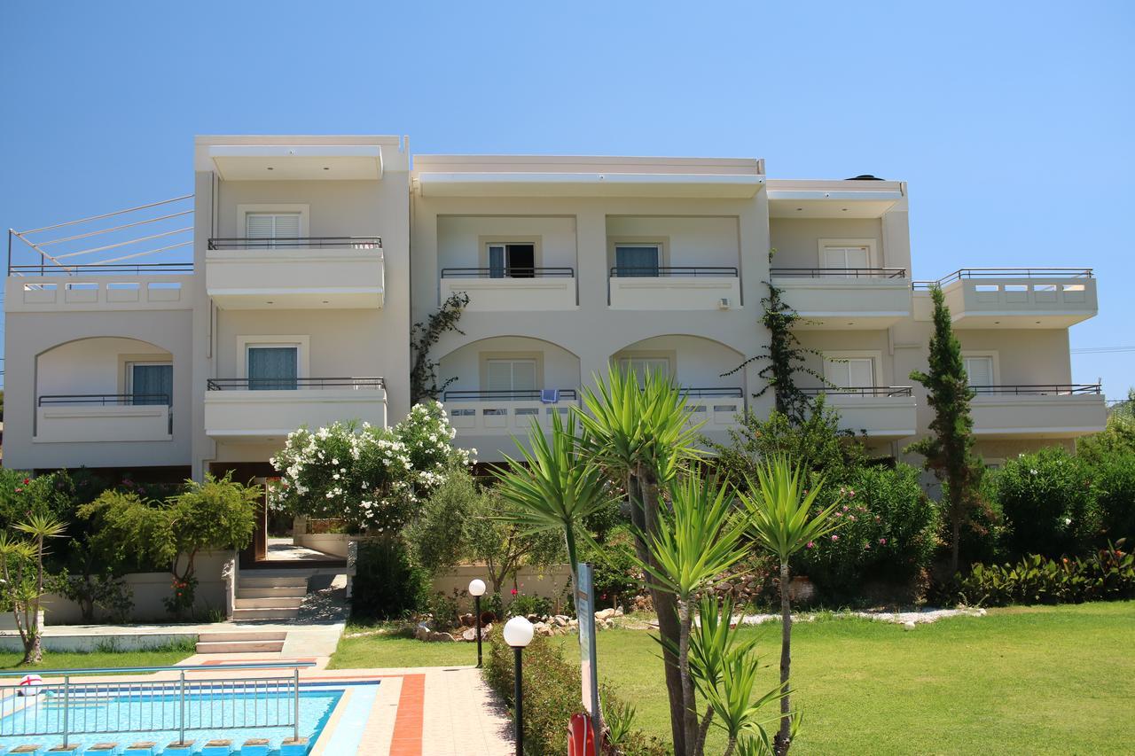 Agia Marina Merabello Apartments מראה חיצוני תמונה