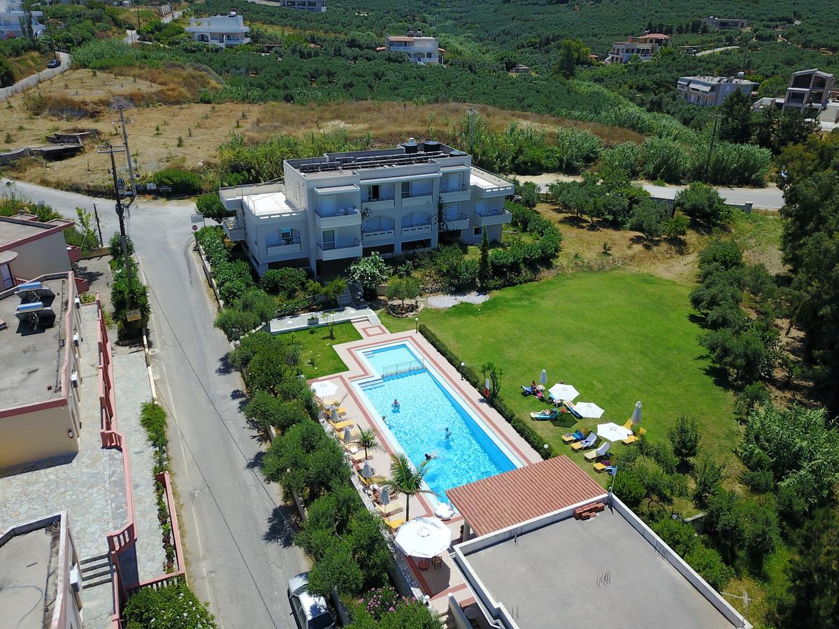 Agia Marina Merabello Apartments מראה חיצוני תמונה